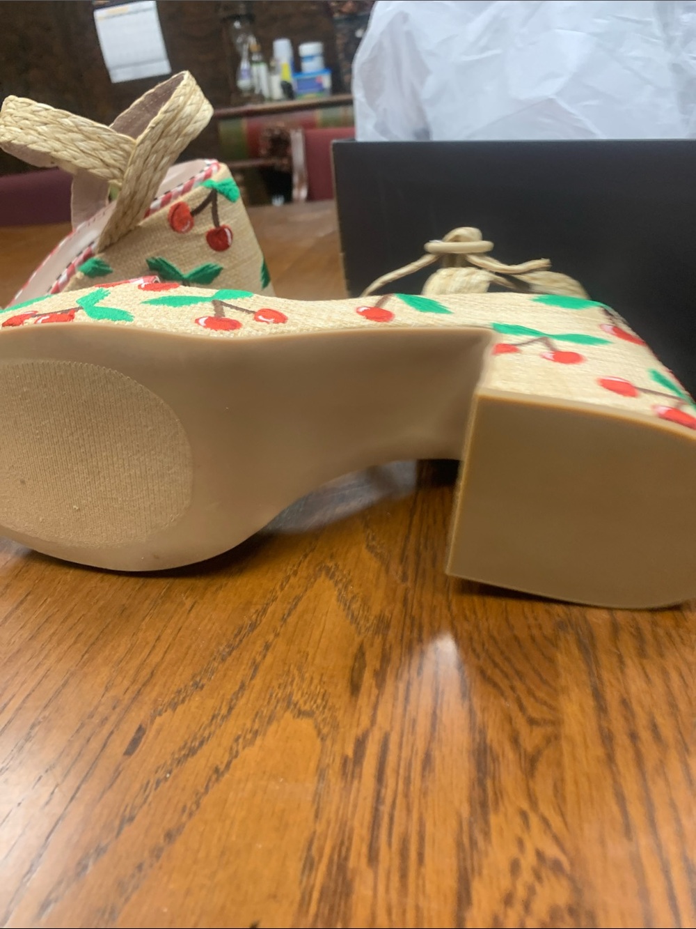 Sandals - Picture 3 of 6